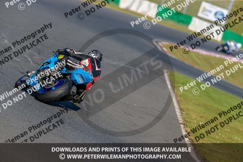 PJ Motorsport Photography 2018;enduro digital images;event digital images;eventdigitalimages;mallory park;mallory park photographs;mallory park trackday;mallory park trackday photographs;no limits trackdays;peter wileman photography;racing digital images;trackday digital images;trackday photos